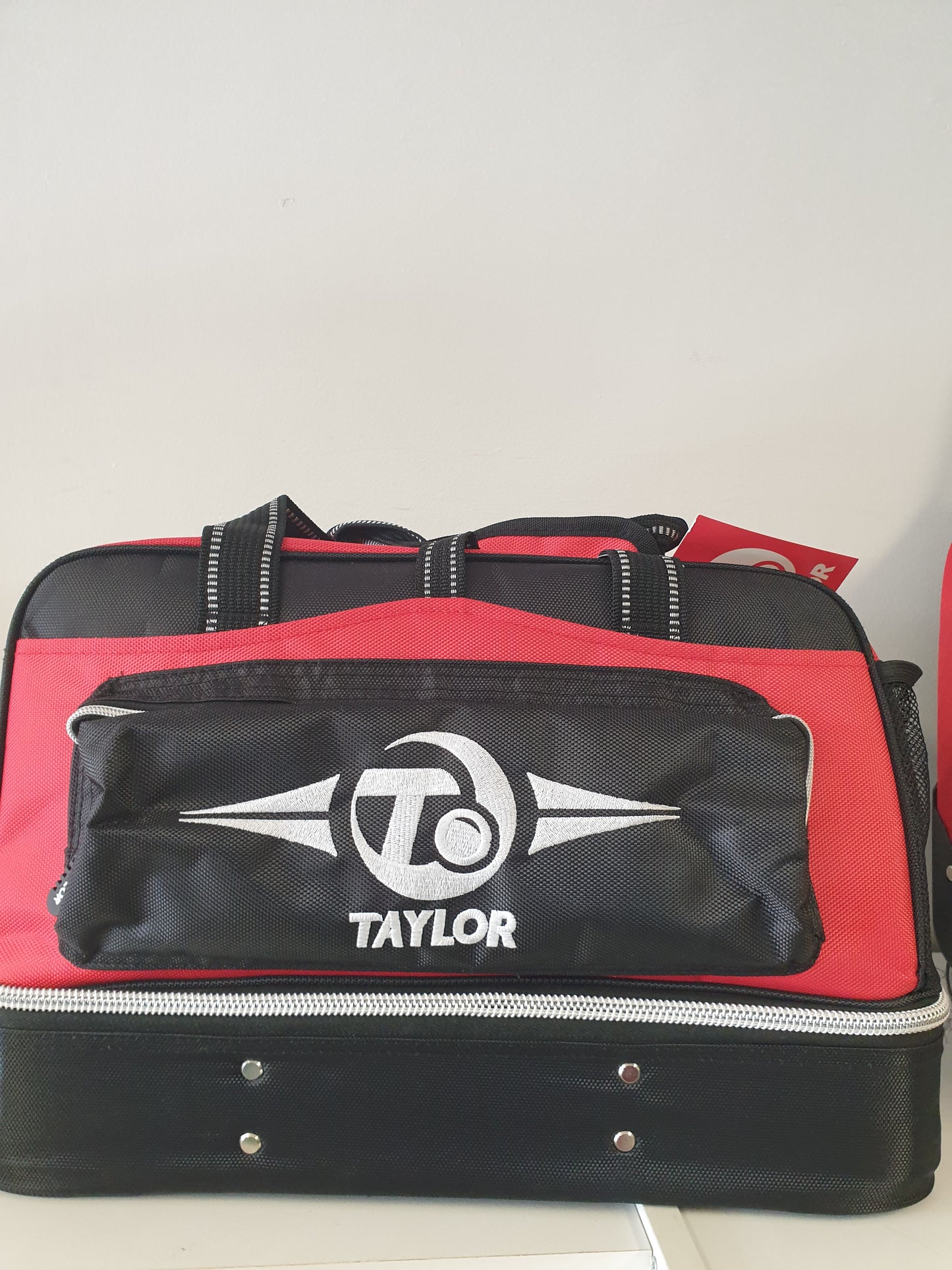 Taylor large carry bag